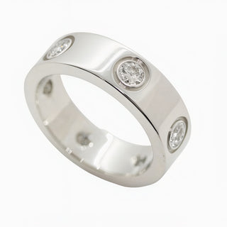 Cartier LOVE Ring – 18K Weißgold mit sechs Diamanten (0,46 ct)